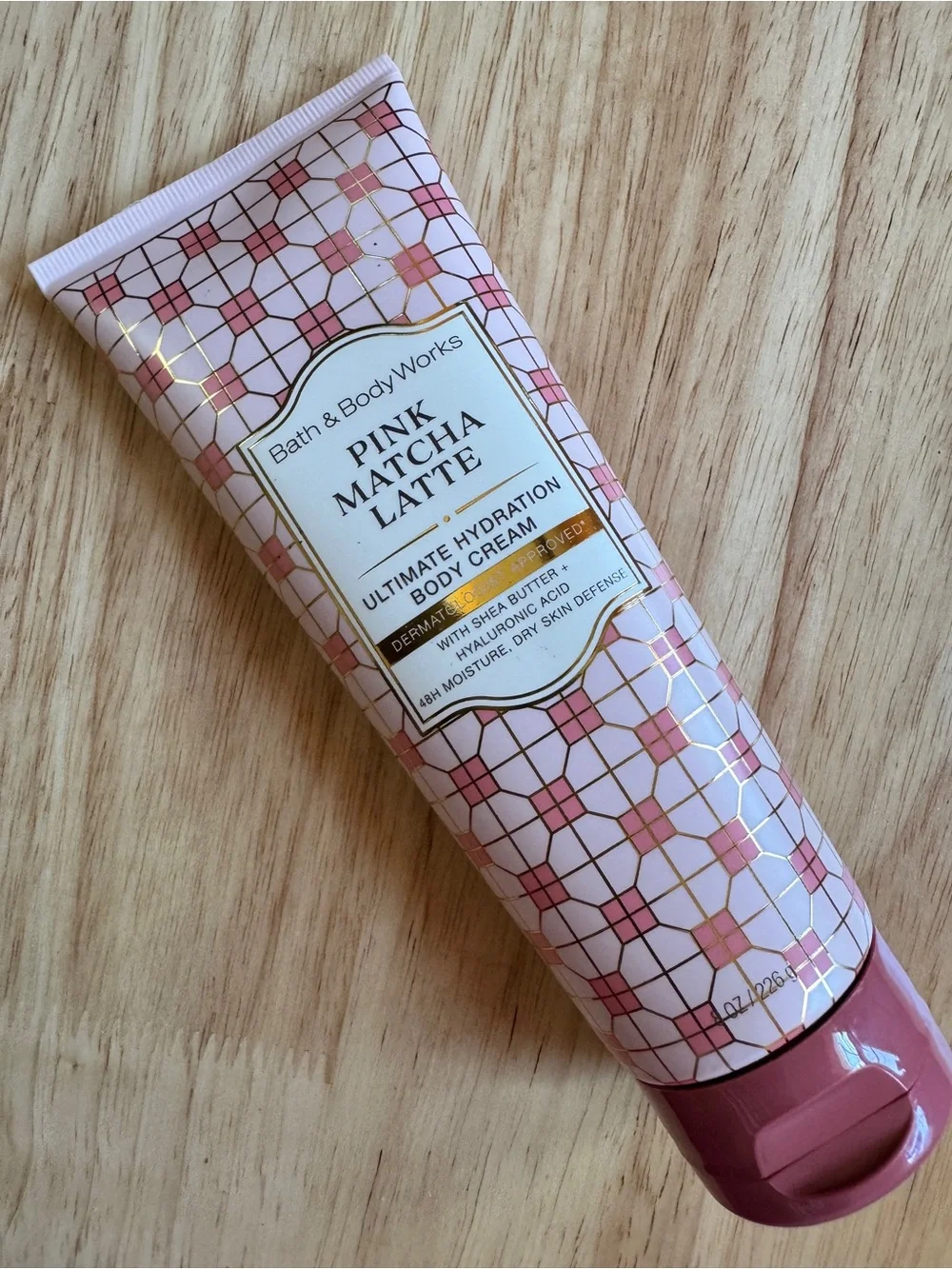 Bath & Body Works Pink Matcha Latte Ultimate Hydration Body Cream - Pink